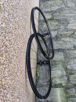 Zapletená kola DT Swiss Cross LN - 4