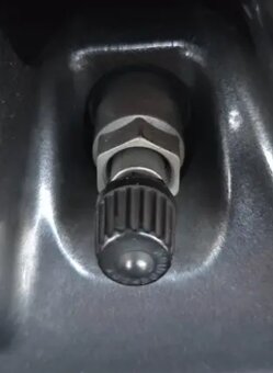 16" -ZIMNÍ OBUTÁ KOLA 5x114.3 HYUNDAI LONIG+ČIDLA - 4