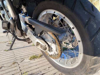 Aprilia Caponord - 4