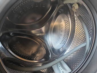 PARNÍ ÚZKÁ PRAČKA WHIRLPOOL 7KG - 1200ot. - A+++ - 4