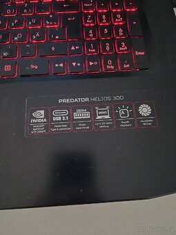 Notebook Acer Predator 17 Helios 300 - 4