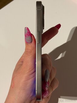 Apple Iphone 15 pro 256gb - 4