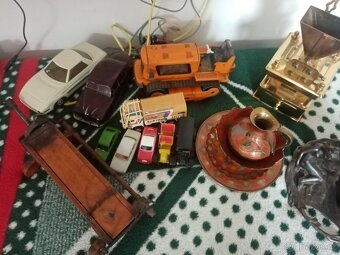 STARÉ HRAČKY 🎎 - 4