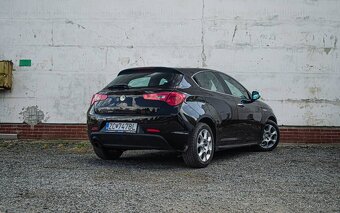 Alfa Romeo Giulietta 1.4 T MultiAir - 4