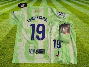 dres Yamal FC BARCELONA 24/25 zelený - - 4