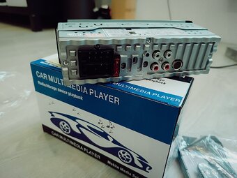 1din autorádio s USB a Bluetooth - 4