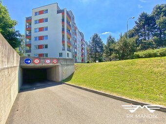 Garážové stání, 10m2 - ul. Kytlická 780, Praha - Prosek - 4