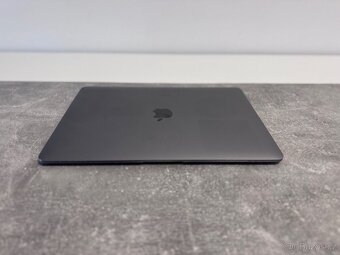 Apple MacBook Air 2019 - Intel Core i5 / macOS Sonoma - 4
