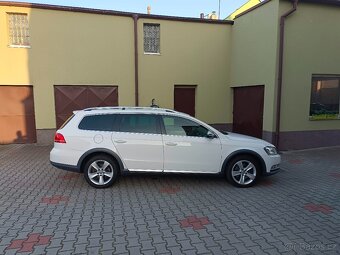 VW Passat B7 Alltrack 2.0 Tdi 103 kW combi - 4