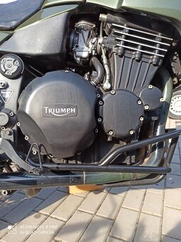 Triumph tiger 900 T400 - 4