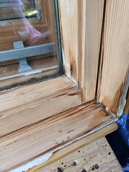 Střešní okna VELUX 4+1ks - 4