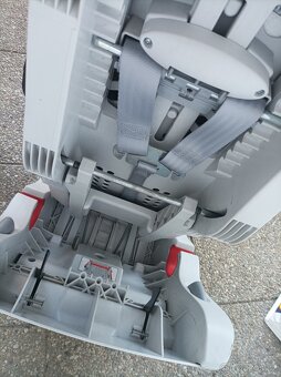 Britax Romer King II - 4