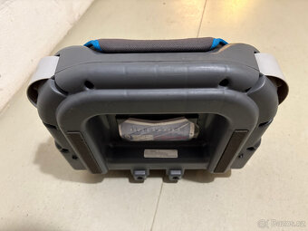 Podsedák Graco - 4
