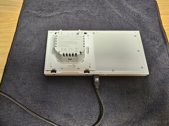 AQARA Panel Hub S1 Plus - 4