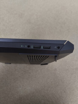 HP Pavilion gaming 15 + chladící podložka - 4