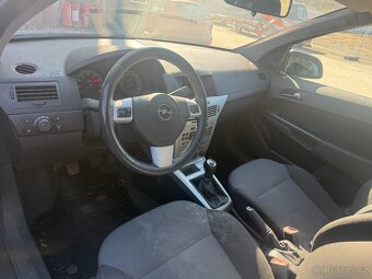 Náhradní díly - Opel astra 1.4i 66kW r.v. 2010 - 4