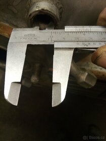 Nádrž nerez INOX 40 litrů hrdlo 4x závit M12 - 4