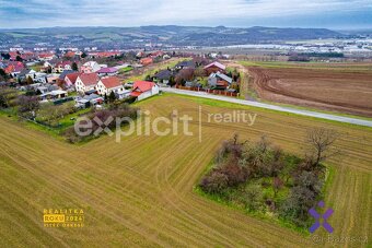 Prodej pozemku pro bydlení, 927 m2 - Pohořelice, ev.č. 02083 - 4