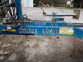 Kinze 3500 8R - 4