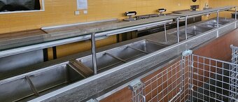 Výdejní stůl na potraviny – gastro č. 070 - 4