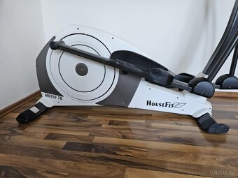 Prodám Eliptický trenažér - Housefit Motio 70 - 4