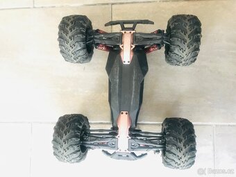 RC monster truck SPIRIT - 4