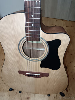 Prodám novou elektroakustickou kytaru zn. Ibanez - 4
