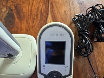 🎥 Motorola dětská chůvička s barevným videem – TOP stav - 4