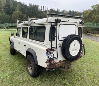 Land Rover Defender 110. 2.4 TD 90kW. 4x4. Rv 2008. Nová STK - 4
