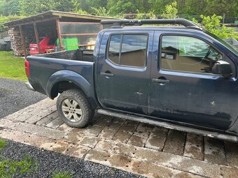 Navara d40 2.5 128kw nový rám - 4