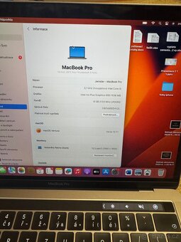 MacBook Pro 2017 touch bar - 4