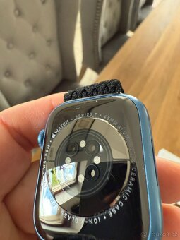 Apple Watch Series 7 GPS + Cellular Modré - 4