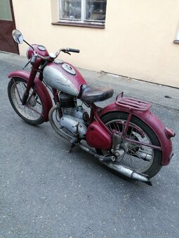 Jawa perak 250 - 4
