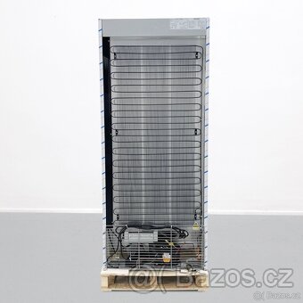 Nerezová lednice - 590 litrů - s 1 dveřmi - 4