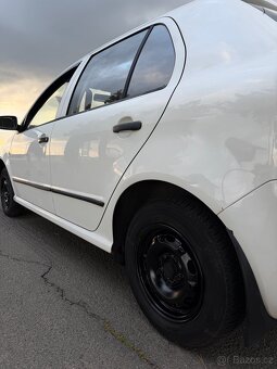 Škoda Fabia 1.2 47kW NOVÁ STK TOP - 4