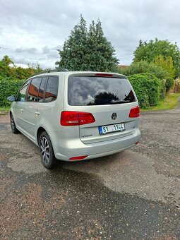 Vw Touran 1.4 TsI 103kw 2015 serviska - 4