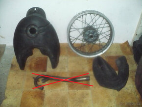 BMW F 650 r. 95  díly - 4