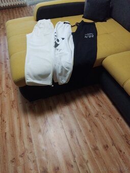 Dámské oblečení - 4