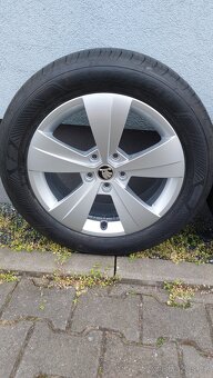 Alu kola 5x112 r17 originál Škoda Superb 3 Triton - 4
