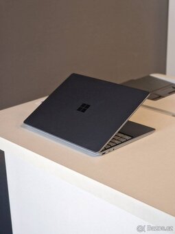 Microsoft Surface Laptop Go 3 - 4