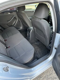 Jetta - 4