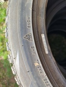 245 45 r18 zimní Bridgestone - 4