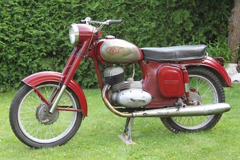 ČZ 175/470 sport r.v. 1968 původní lak, linky, kryt řetězu - 4
