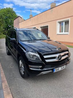 Mercedes Benz GL500 - 4