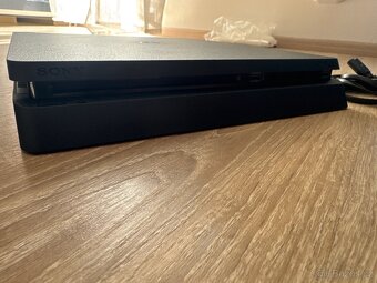 Playstation 4 Slim 500GB - 4
