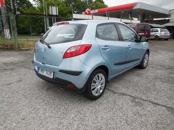Prodám Mazda 2 ,1.4i,63kw 2.maj - 4