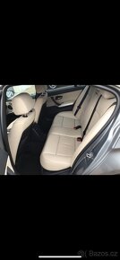 318 i E90, facelift, 4/2011, 105kw - 4