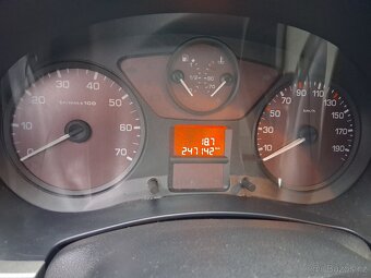 Berlingo Multispace 1.6 benzín - 4