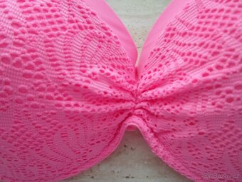 Růžové krajkové plavky plavková podprsenka - 80D - 4