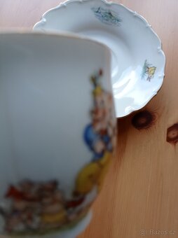 Retro dětský hrneček s veverkou(vada) šálek a podšálek - 4